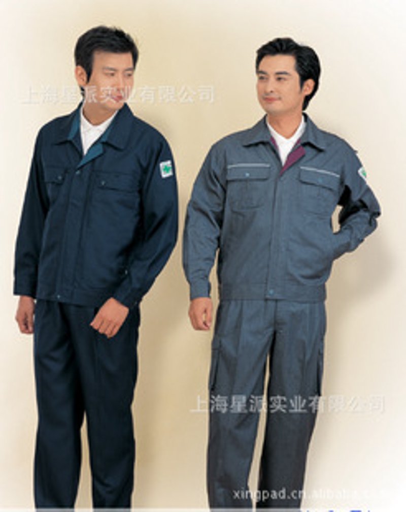 服装企业官网：如何打造吸引顾客的虚拟店铺